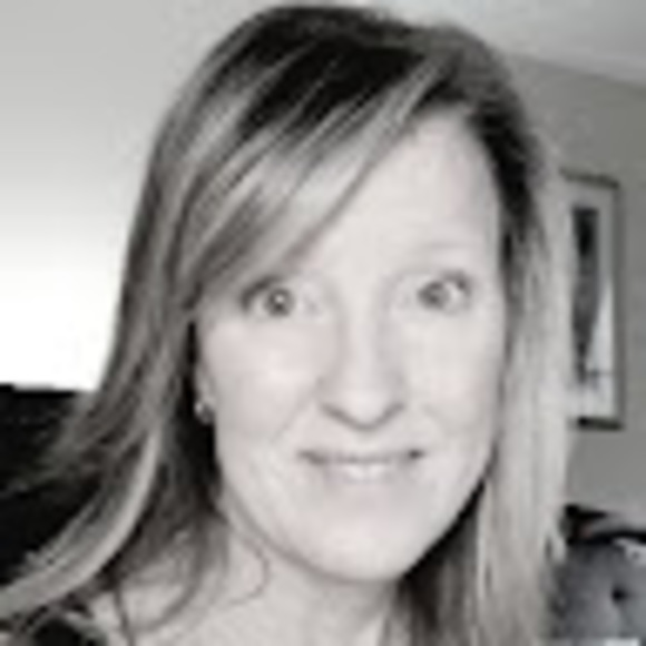 Meet your Posher, Tracey - Picture 1 of 1